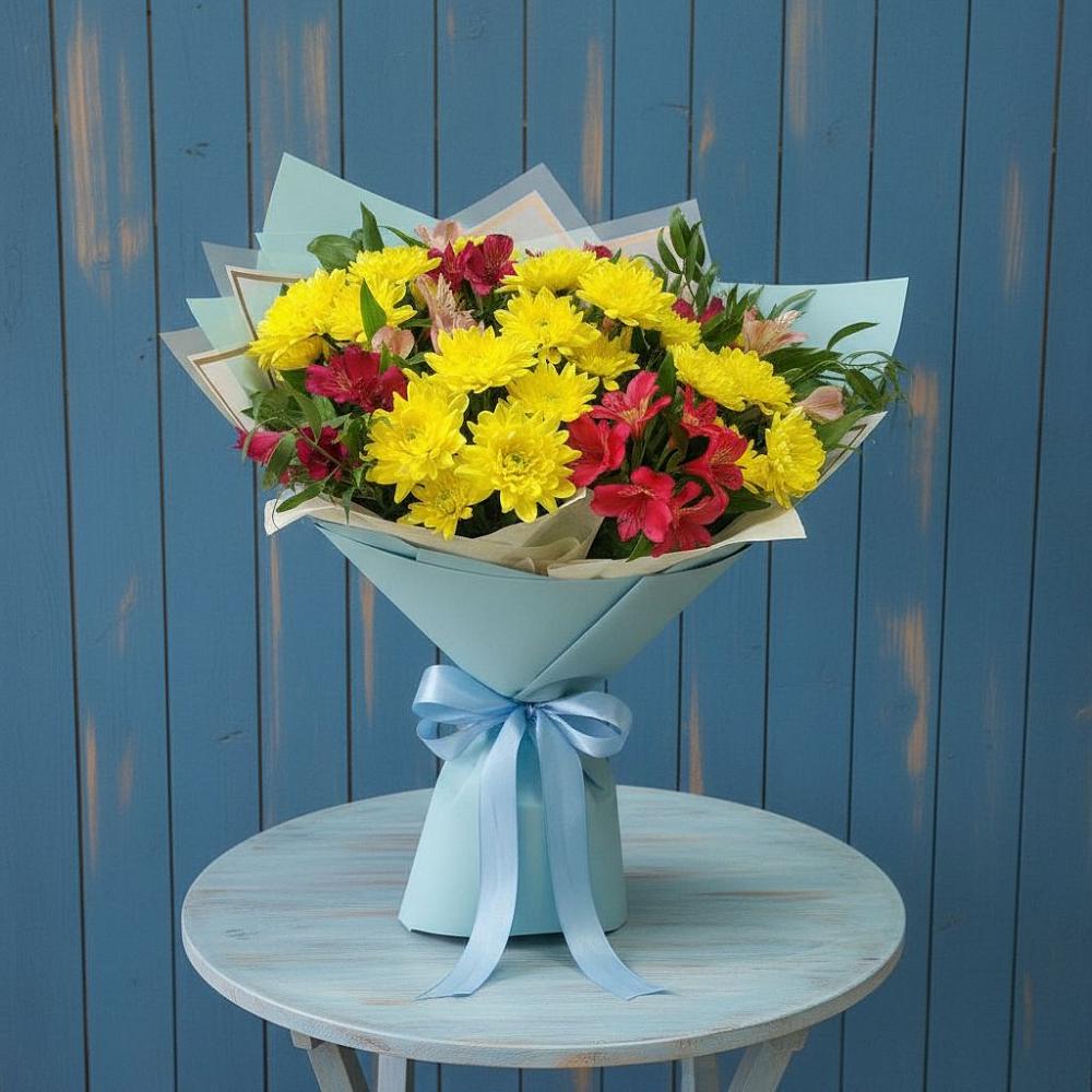 Букет цветов из: Альстромерии и Хризантемы в Панковке