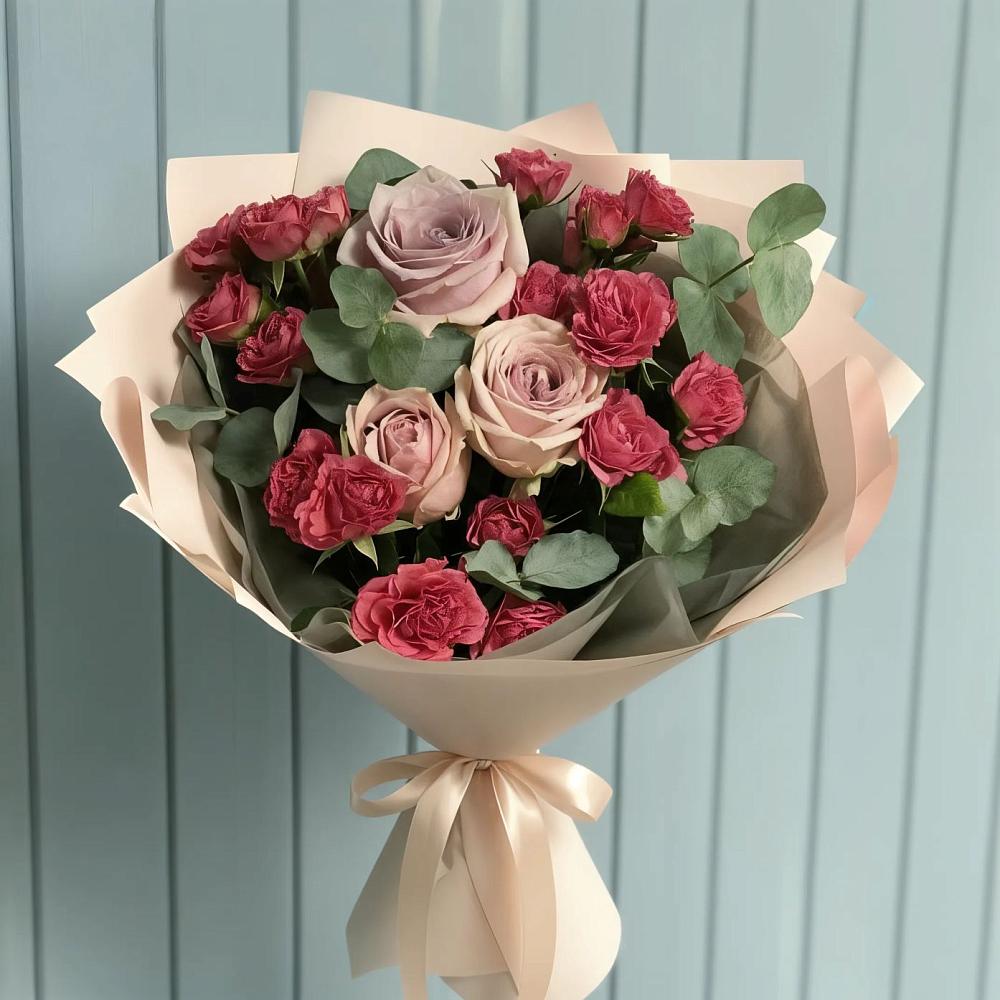 Букет цветов из: Гвоздики и Розы в Панковке