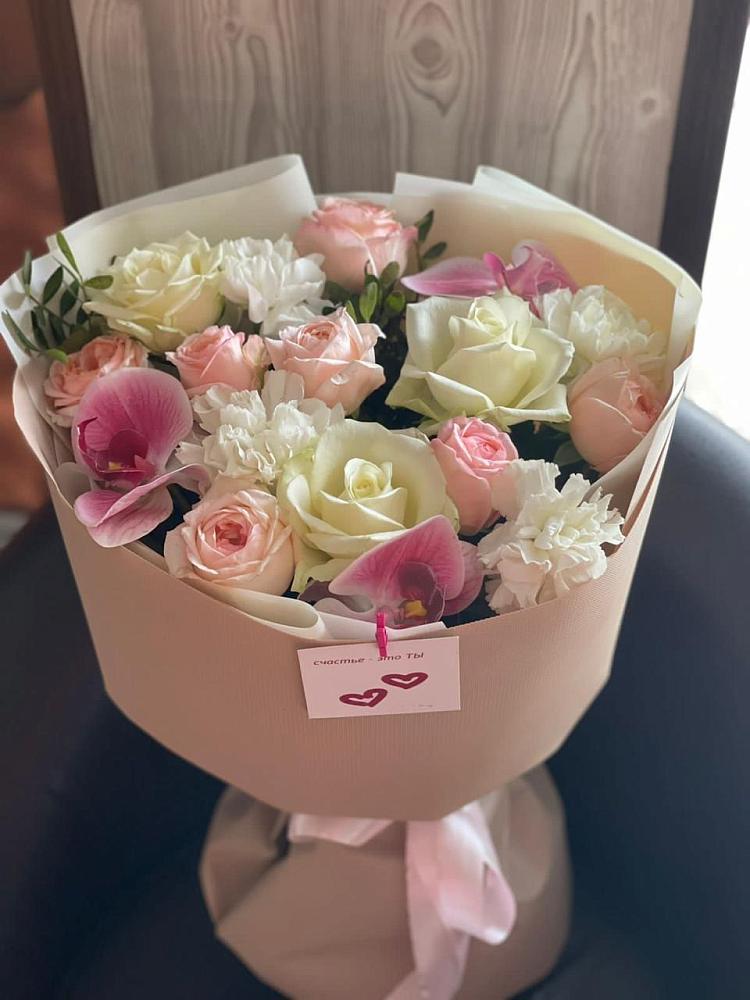 Букет цветов из: Орхидеи, Розы и Гвоздики в Панковке