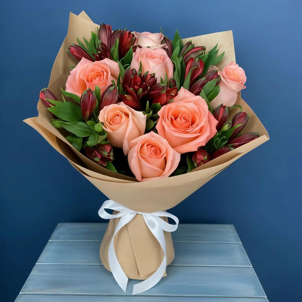 Букет цветов из: Розы и Альстромерии в Панковке