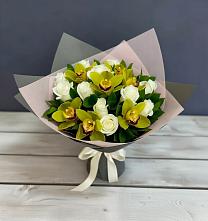 Букет цветов из:  Орхидеи и Розы в Панковке