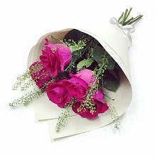 Букет цветов из:  Розы в Панковке