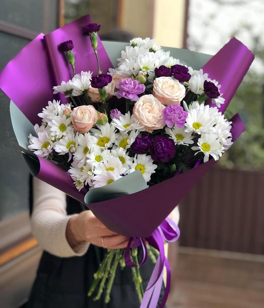 Букет цветов из: Хризантемы, Гвоздики и Розы в Панковке