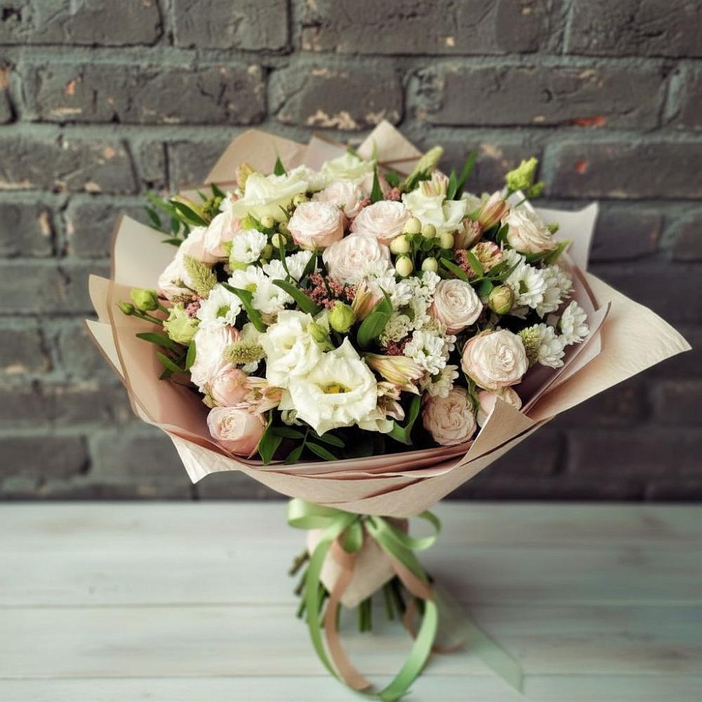 Букет цветов из: Альстромерии, Розы и Хризантемы в Панковке