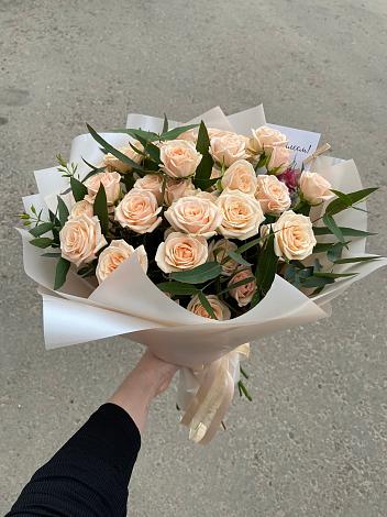 Букет Кремовые розы Латте в Панковке