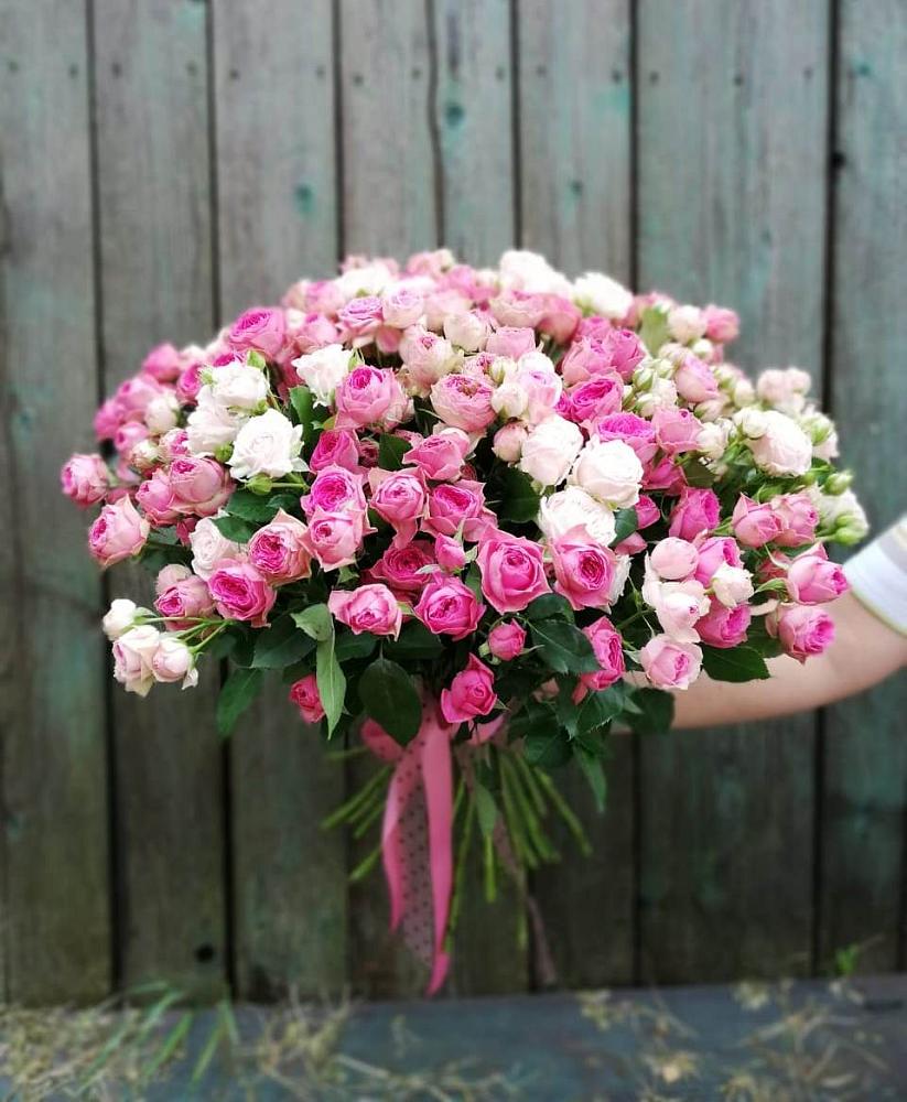 Букет Розовые кустовые розы Натали и Лав Лидия в Панковке