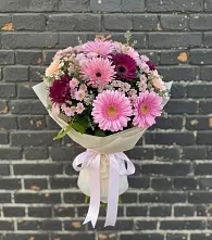Букет цветов из:  Герберы и Хризантемы в Панковке