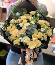 Букет цветов из:  Розы и Лизиантусы #REPLACE_PRED# Панковке