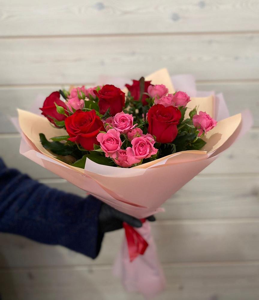 Букет цветов из: Розы в Панковке